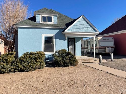 2220 Pine St, Pueblo, CO 81004-3927