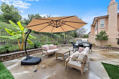 15 Calle Saltamontes, San Clemente CA  92673-7004 exterior