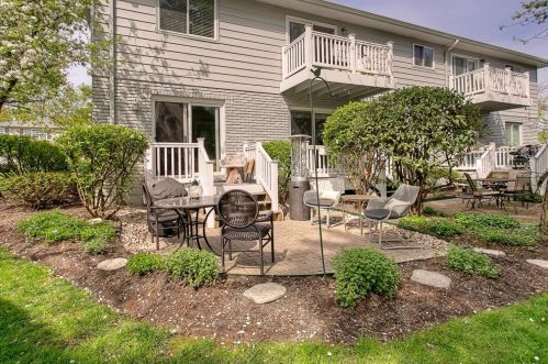 3705 Ashworth Dr, Cincinnati OH  45208-1836 exterior