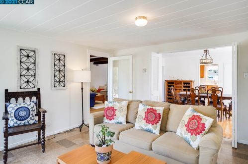 1399 Grv Way, Concord CA  94518-1208 exterior