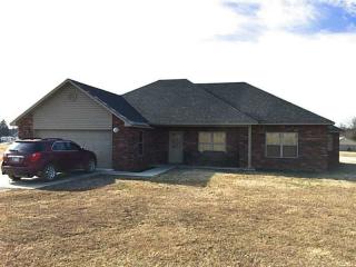 202 Blackstone Dr, Summerfield, OK 74966-2893