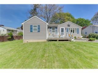 18 Marshall Rd, Branford, CT 06405-5213