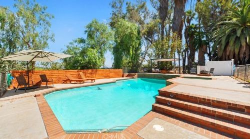 1619 Gratton St, Riverside CA  92504-5201 exterior