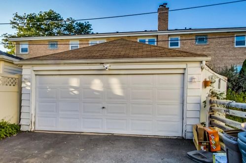 6550 Ebinger Dr, Niles IL 60714-4435 exterior