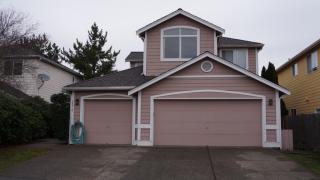 24916 41st Dr, Bellevue, WA 98029-5781