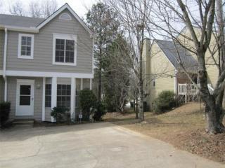 5032 Laurel Bridge Dr, Smyrna GA  30082-4833 exterior