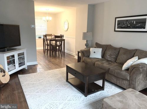 4676 36th St, Arlington, VA 22206-1723