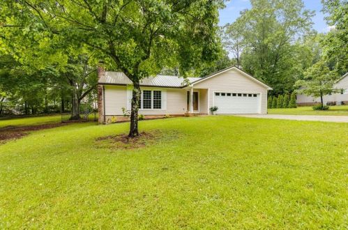 136 Jennifer Ln, Carrollton, GA 30116-5774