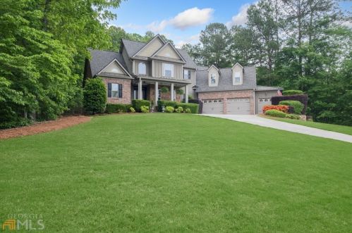 300 Peninsula Cir, Newnan, GA 30263-7034