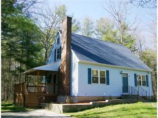 18 Cranberry Bog Rd, Killingly CT  06239-3310 exterior