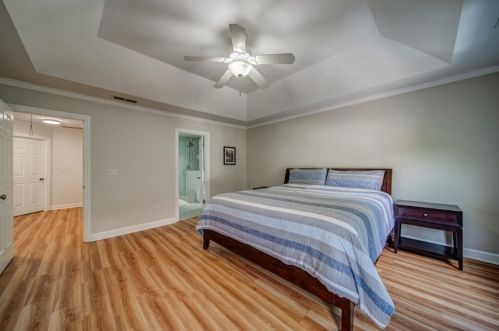10 Frst Rdg Ct, Atlanta GA  30350-1802 exterior