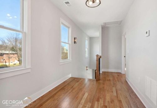 110 Hogue St, Atlanta GA  30312-1641 exterior