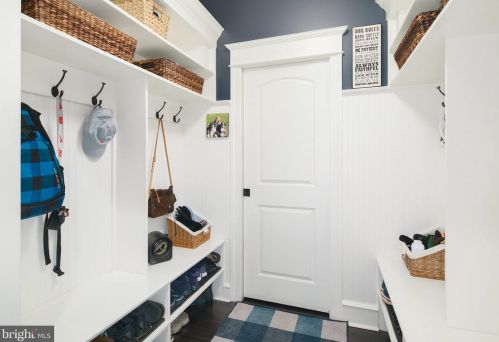 415 Washington Ave, Tavistock NJ 08033-3340 exterior