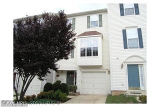 45550 Reading Ter, Dulles VA  20166-3052 exterior