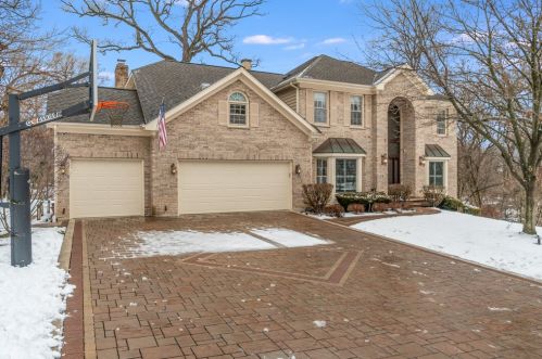 1281 Keim Trl, Hanover Park, IL 60103-7507