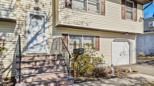 404 Jasinski Ave, Manville, NJ 08835-2144