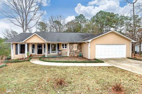 175 Jans Mdws, Stockbridge, GA 30281-5855