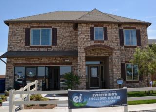 2100 Modoc Ave, Visalia, CA 93291-3929