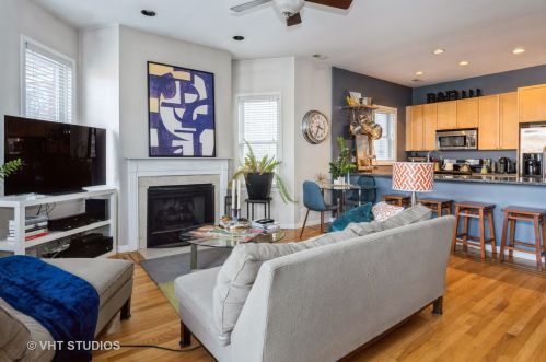 4108 Kenmore Ave, Chicago IL  60613-5440 exterior