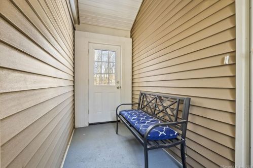 531 Atkins St, Middletown CT  06457-1546 exterior
