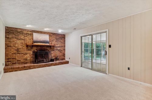 2417 Laurelwood Ter, Silver Spring MD 20905-6419 exterior