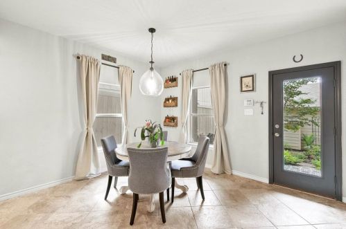 5037 Byers Ave, Fort Worth TX  76107-4129 exterior