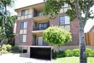 336 Louise St, Glendale CA  91206-3578 exterior