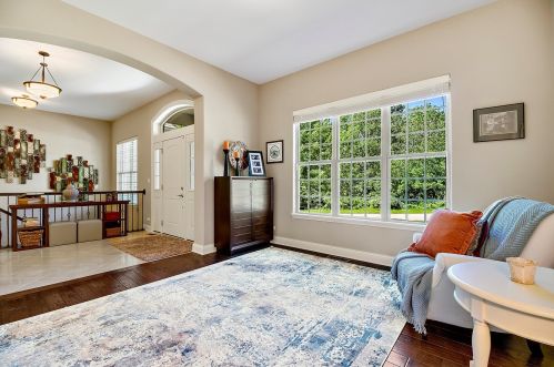 9472 Bellaire Ln, Spring Grove, IL 60081-8020