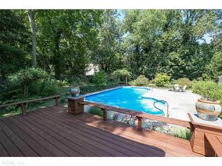 5215 Bluestone Ave, Norfolk, VA 23508-1753