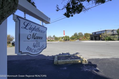 401 Broadway, Barnegat Light, NJ 08006-1585