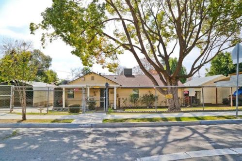 255 Locust Ave, Fresno, CA 93650-1123