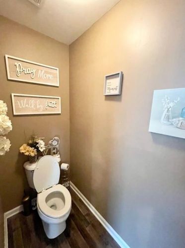 1653 Lancaster Creek Cir, Conyers GA  30094-5851 exterior