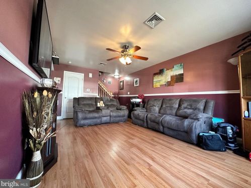 2 Lerner Ct, Erial, NJ 08081-1925
