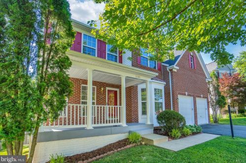 5309 Gunston Hall Dr, Woodbridge, VA 22193-3165