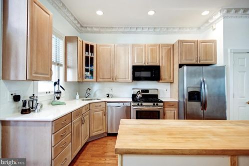 423 16 St, Philadelphia PA  19146-1657 exterior