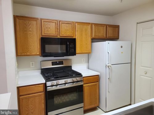 14151 Cuddy Loop, Woodbridge, VA 22193-5913
