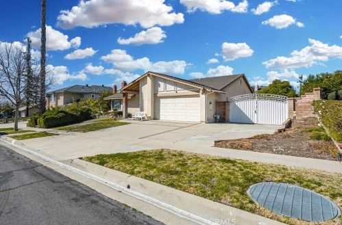 1869 Sugarloaf Ave, Upland, CA 91784-7441