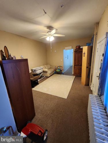 46 Olden Ave, Trenton NJ 08638-4328 exterior