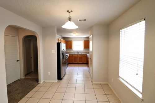 9743 Gulfstream Dr, Conroe TX  77303-4097 exterior