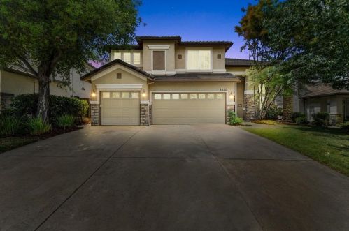 4352 Lafayette Dr, Folsom, CA 95762-7517