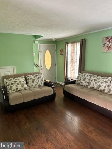 1010 Nelson Ct, Leesburg, VA 20176-4511