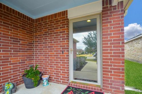 2843 Cone Flower Dr, Richmond TX 77469-5551 exterior