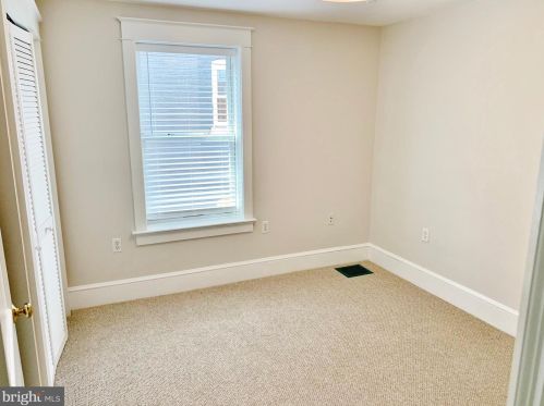 413 Ross St, Lancaster PA  17602-1941 exterior