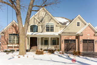 1020 Osterman Ave, Bannockburn, IL 60015-4290