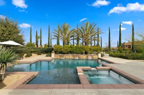 1769 Green Orchard Pl, Riverside CA  92508-8746 exterior