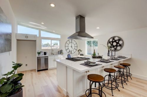 10812 Rustic Ln, Anaheim, CA 92804-6356