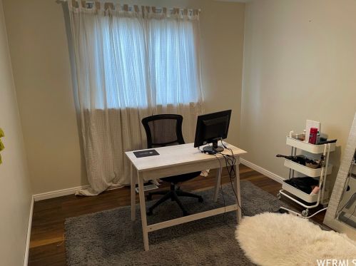 3034 Linton Dr, Taylorsville UT 84088-4632 exterior