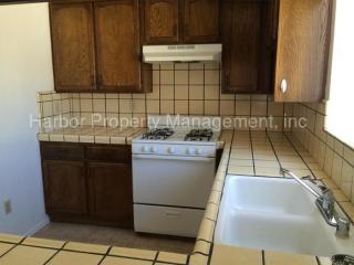 1322 James M Wood Blvd, Los Angeles CA  90015-1208 exterior