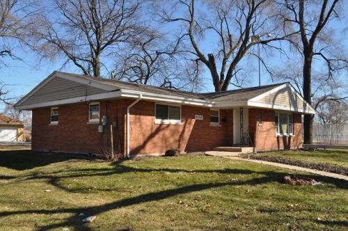 624 Stewart Ave, Dolton IL  60419-2033 exterior