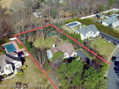 30 Erin Dr, Jackson Twp, NJ 08527-5352